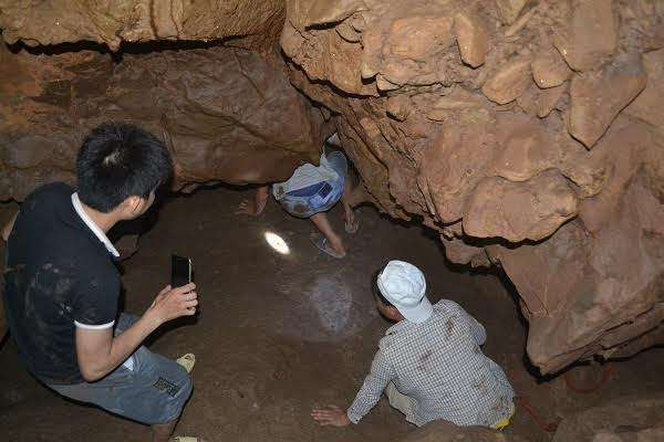 Co ro đắp chăn giữa chảo lửa miền Trung ảnh 6