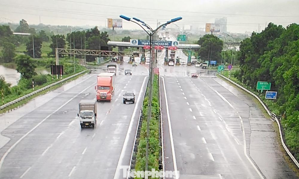 VEC được tăng phí 4 tuyến cao tốc cửa ngõ, có thể tăng ngay trong tháng 1 này.