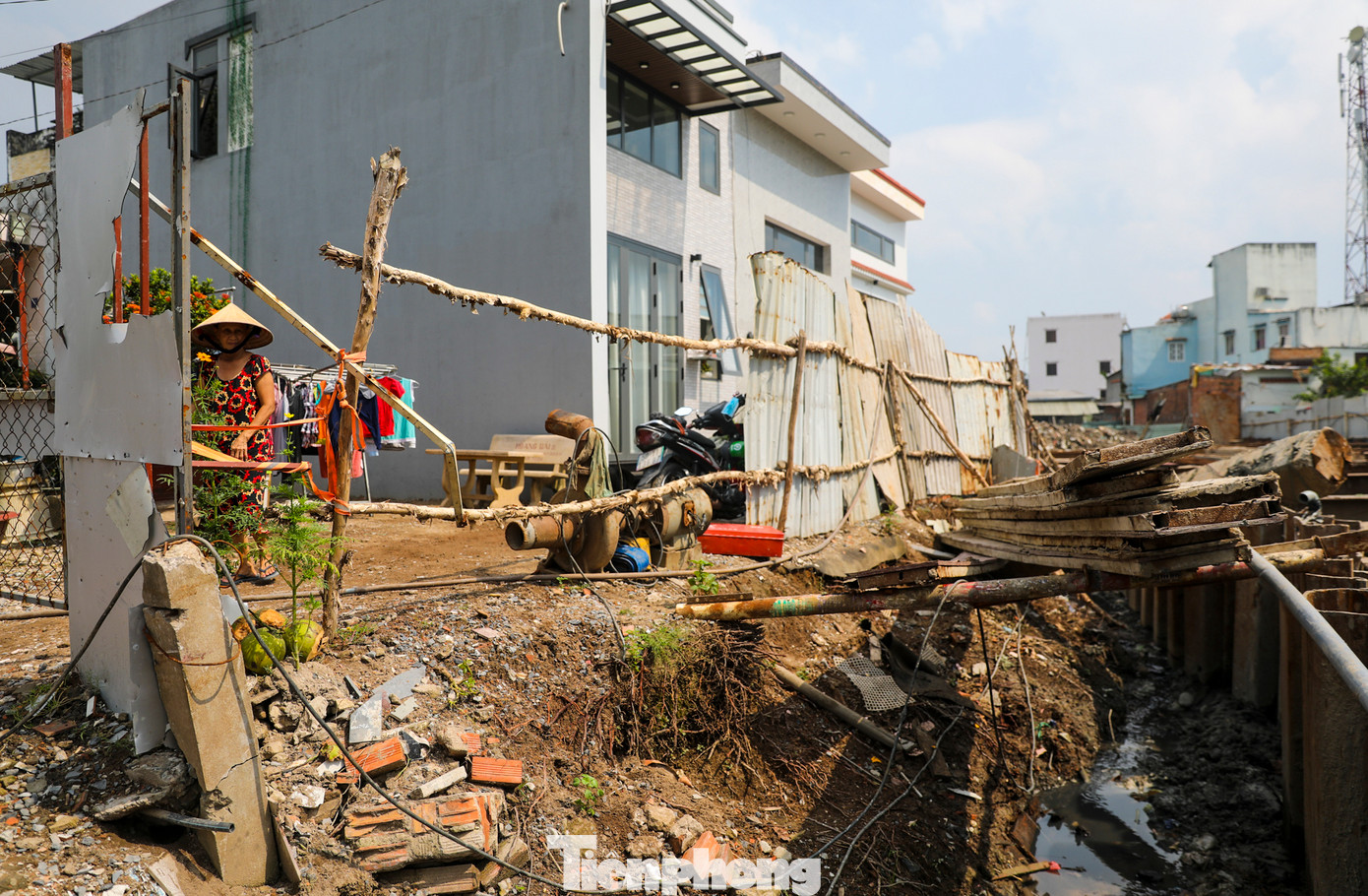 Chủ trương bồi thường giải phóng mặt bằng và tái định cư cho dự án này có tổng diện tích thu hồi trên 15.000m2, với 243 hộ dân ảnh hưởng trực tiếp.