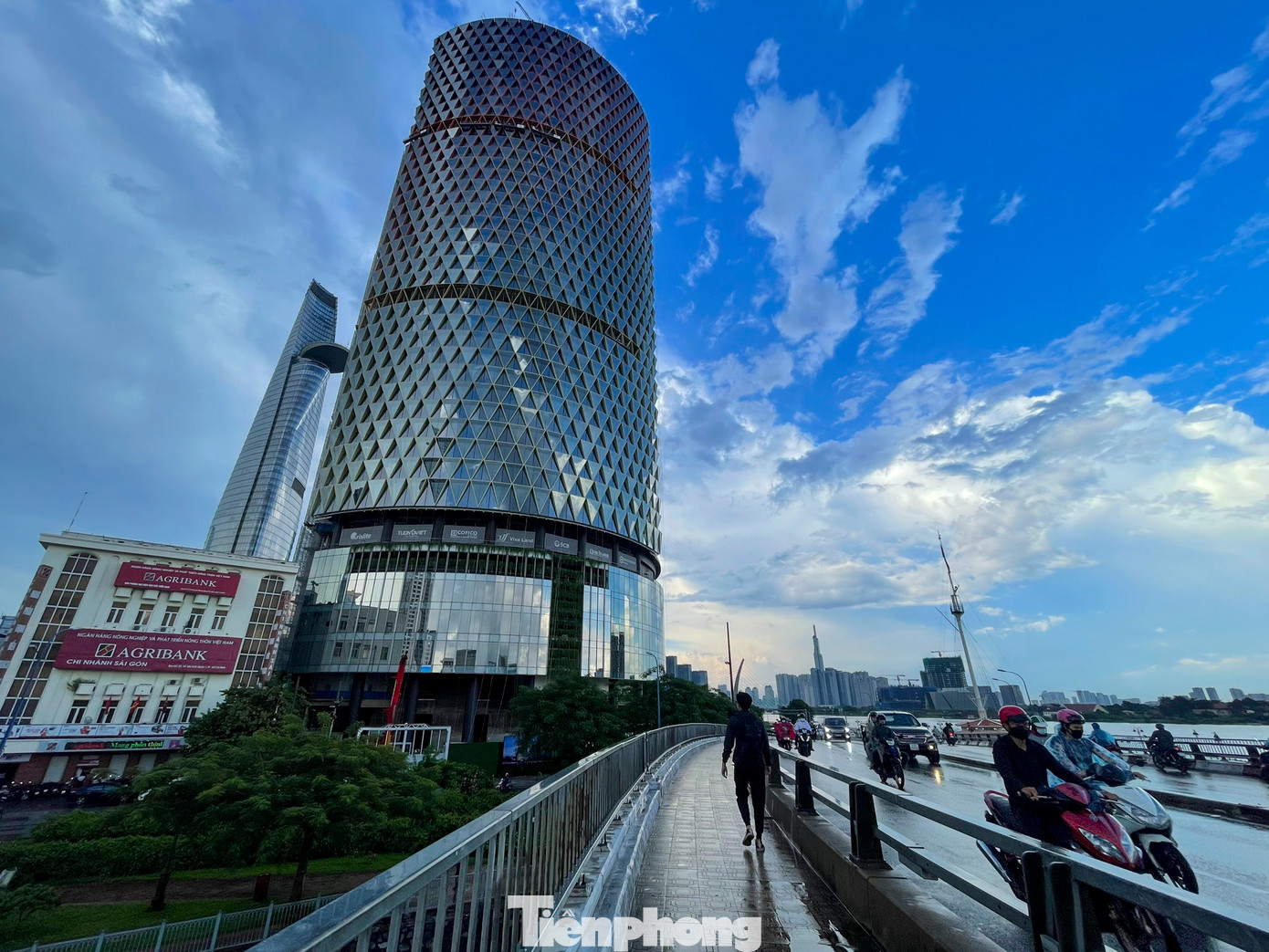 Dự án từng bị lãnh đạo UBND TPHCM “điểm mặt” là một trong số ít dự án làm xấu bộ mặt TPHCM trong nhiều năm qua.