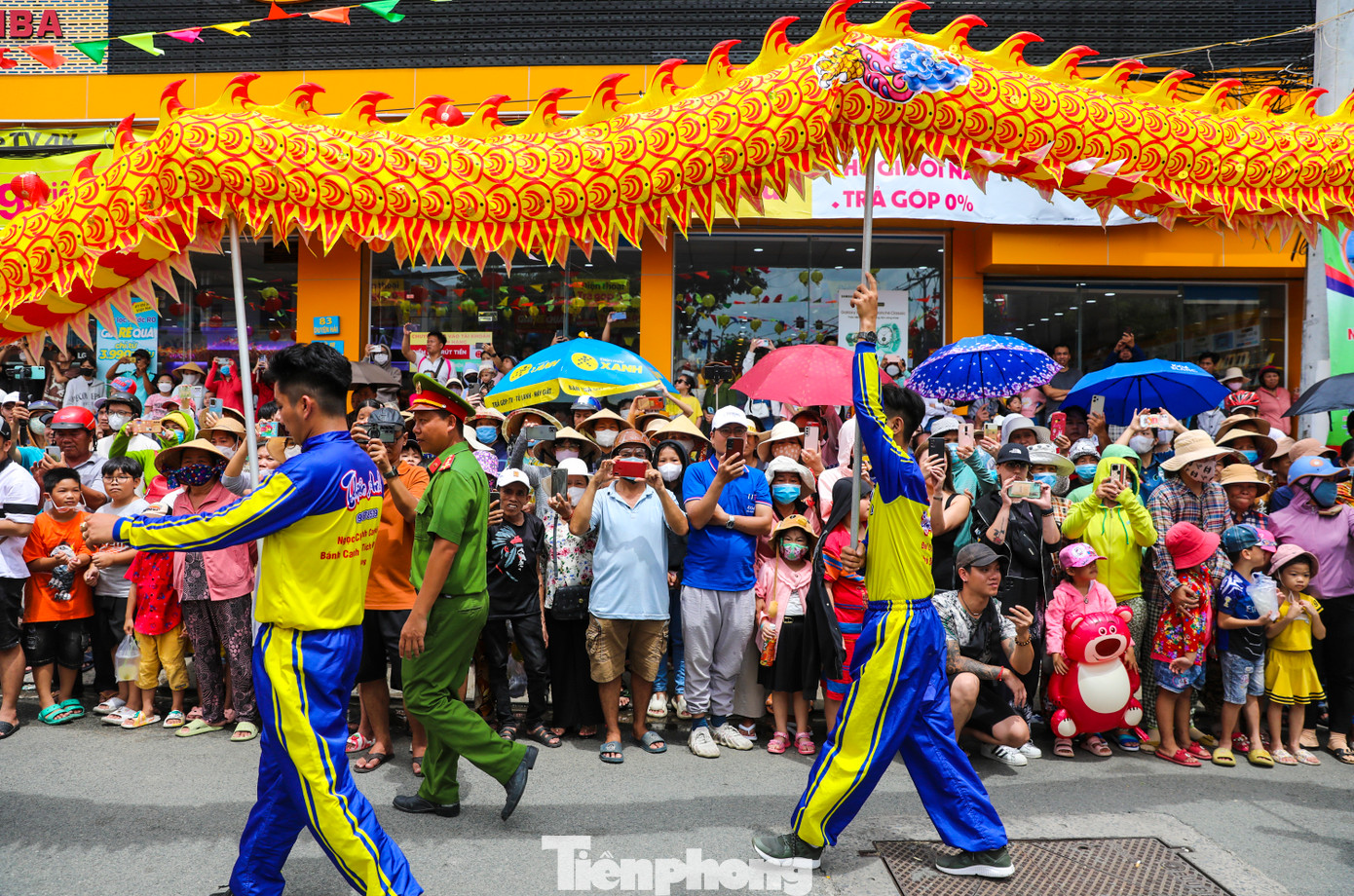 Lễ hội Nghinh Ông Cần Giờ đã được đưa vào danh mục di sản văn hóa phi vật thể quốc gia năm 2013, với những nghi lễ cổ truyền của một cửa biển đầu tiên thời mở cõi nên phong tục thờ cúng Cá Ông diễn ra hàng năm đã lưu giữ được rất nhiều những giá trị văn hóa truyền thống.