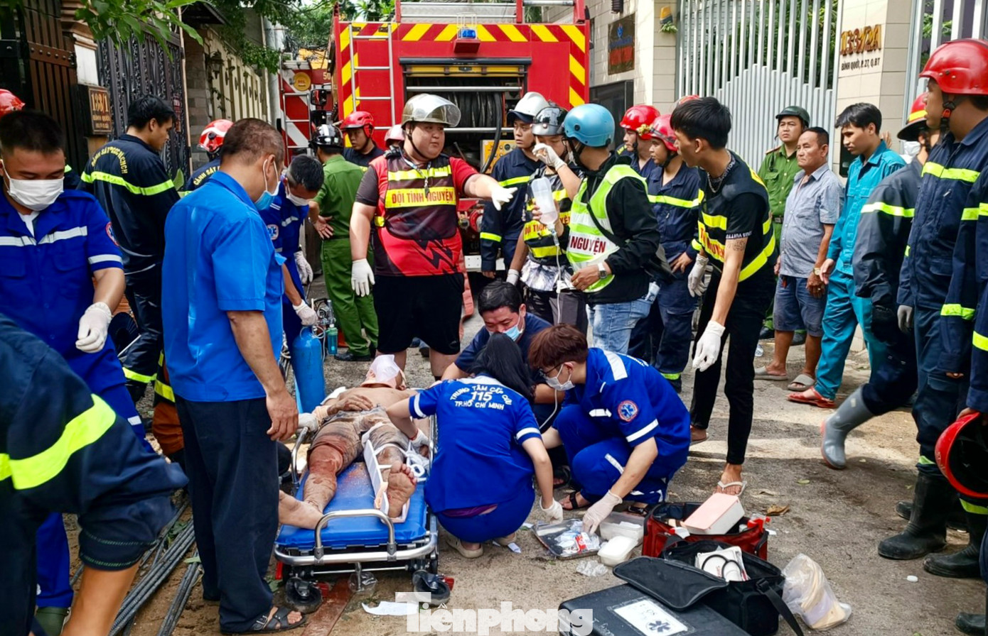 Hai người còn lại sau đó đã được lực lượng cứu hộ của Phòng PC07 giải cứu thành công.