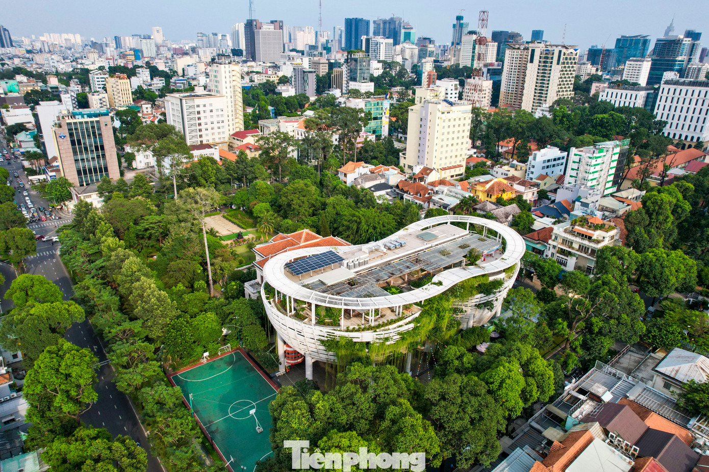 Nhà Thiếu nhi TPHCM là nơi thường xuyên tổ chức nhiều lễ hội, thu hút hàng nghìn trẻ em tham gia như: Lễ hội Thế giới tuổi thơ ngày 1/6, lễ hội Trung Thu, lễ hội Ngày Tết Quê em, Ngày hội Khoa học với đời sống.