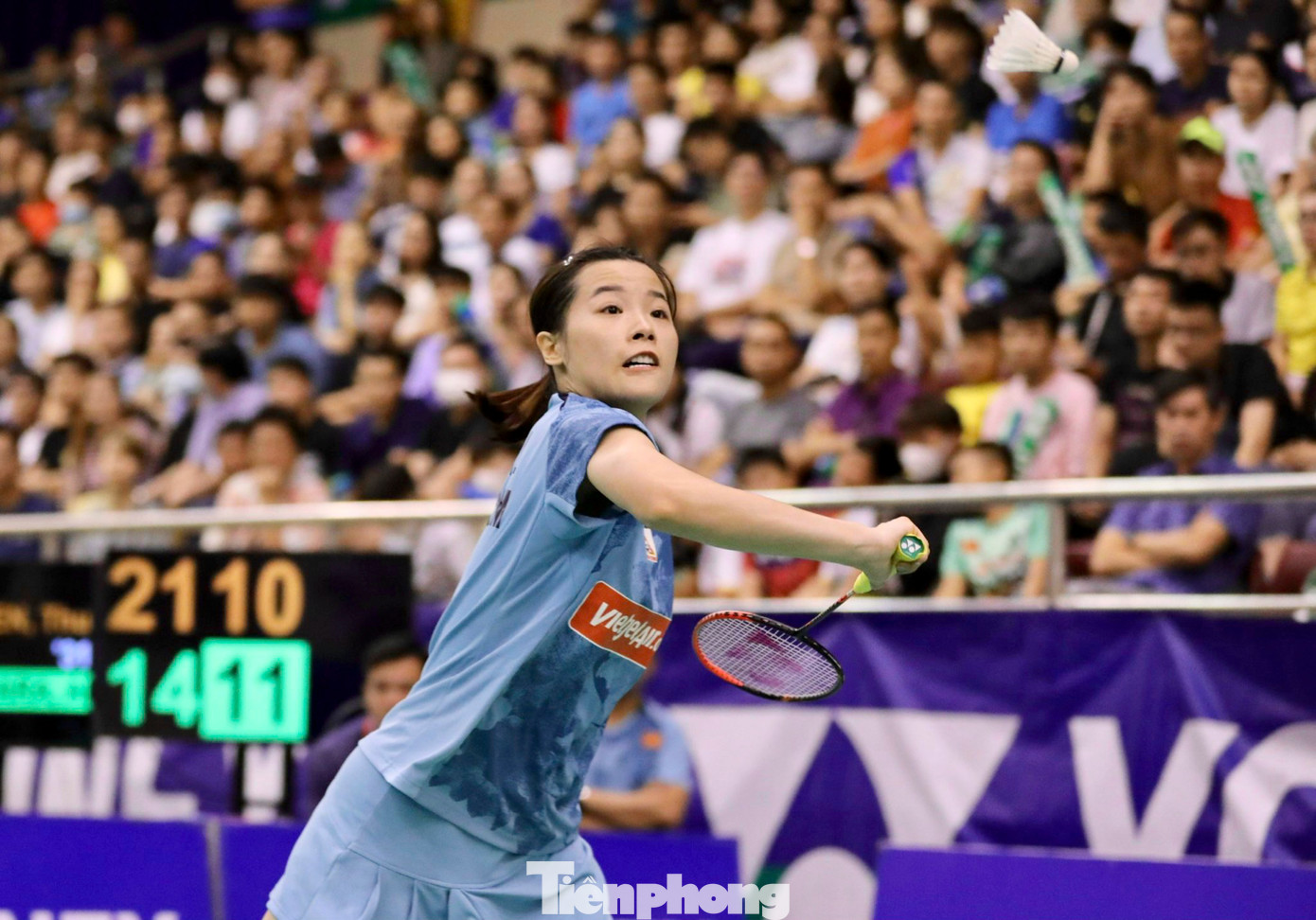 Lợi thế về mặt tâm lý sau chiến thắng ở hiệp 2, Akari Kurihara bất ngờ dẫn trước với tỷ số 11-7.