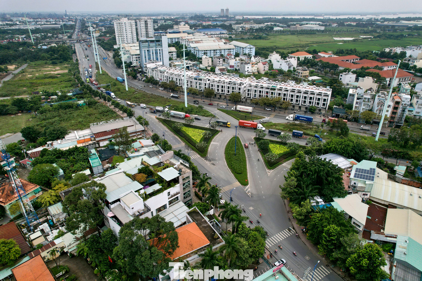 Điểm cuối dự án nâng cấp, mở rộng đường Nguyễn Thị Định sẽ đấu nối với cầu Mỹ Thủy. Việc hàng loạt dự án hạ tầng lớn ở TP. Thủ Đức được triển khai với kỳ vọng thay đổi diện mạo giao thông cho &quot;thành phố trong thành phố&quot; đầu tiên của cả nước.