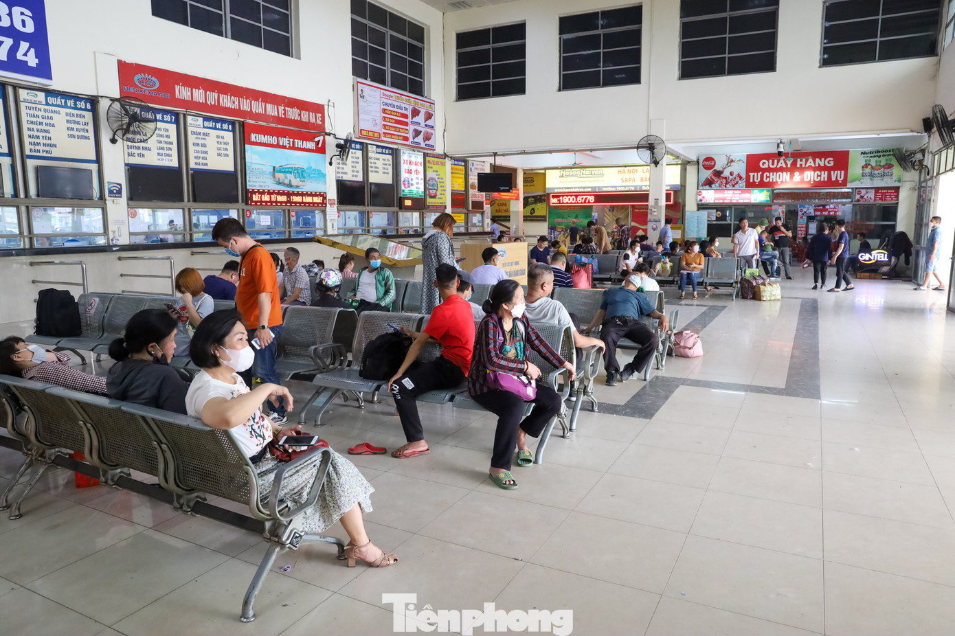 Nhưng dự báo chỉ đạt mức tương đương lượng xe, lượng khách trong các dịp nghỉ lễ vừa qua và không vượt khả năng đáp ứng của các xe vận hành theo biểu đồ trên tuyến.