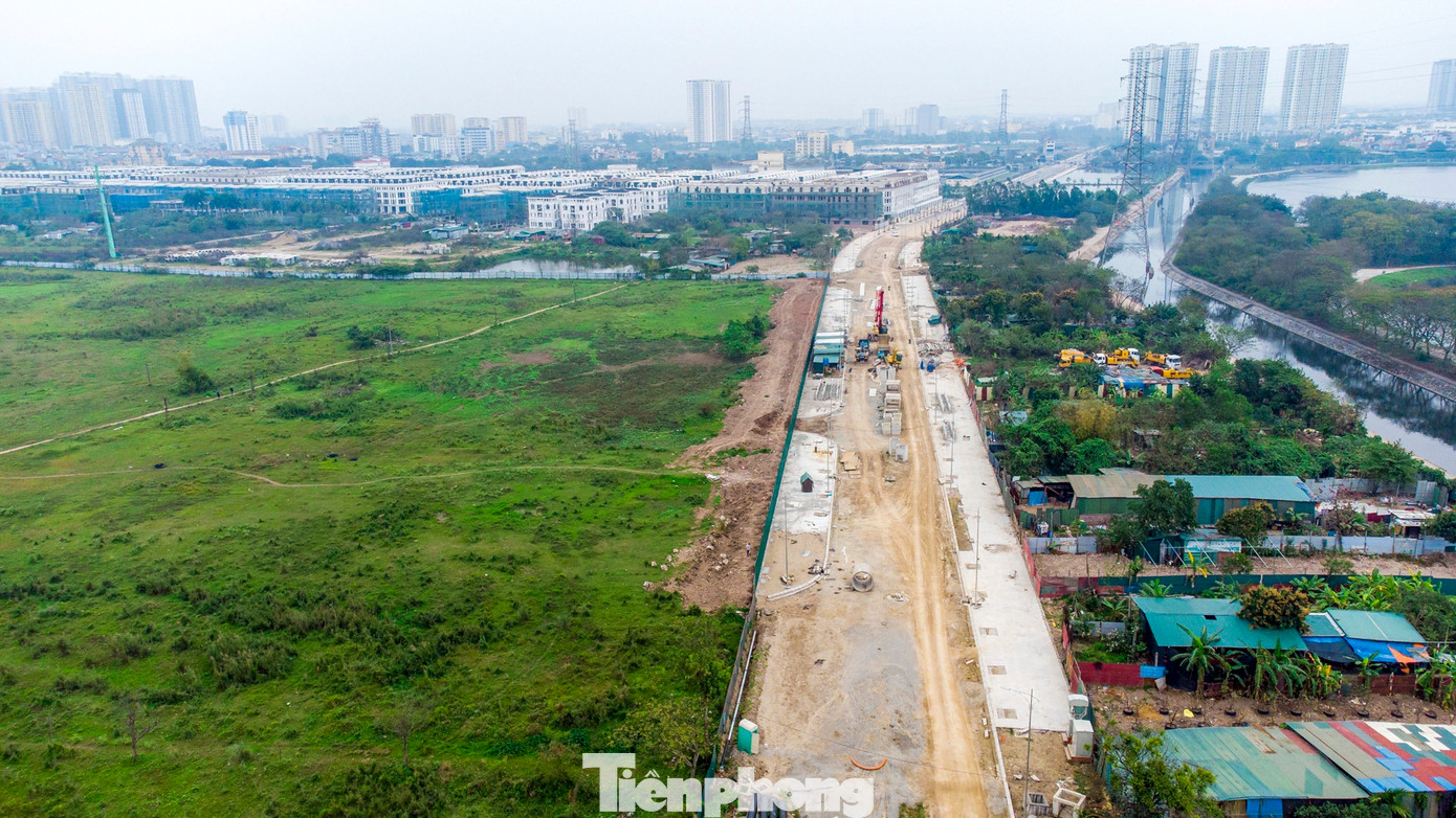 Tuyến đường có chiều dài 1,9 km với mặt cắt ngang 30 m, với 4 làn xe.