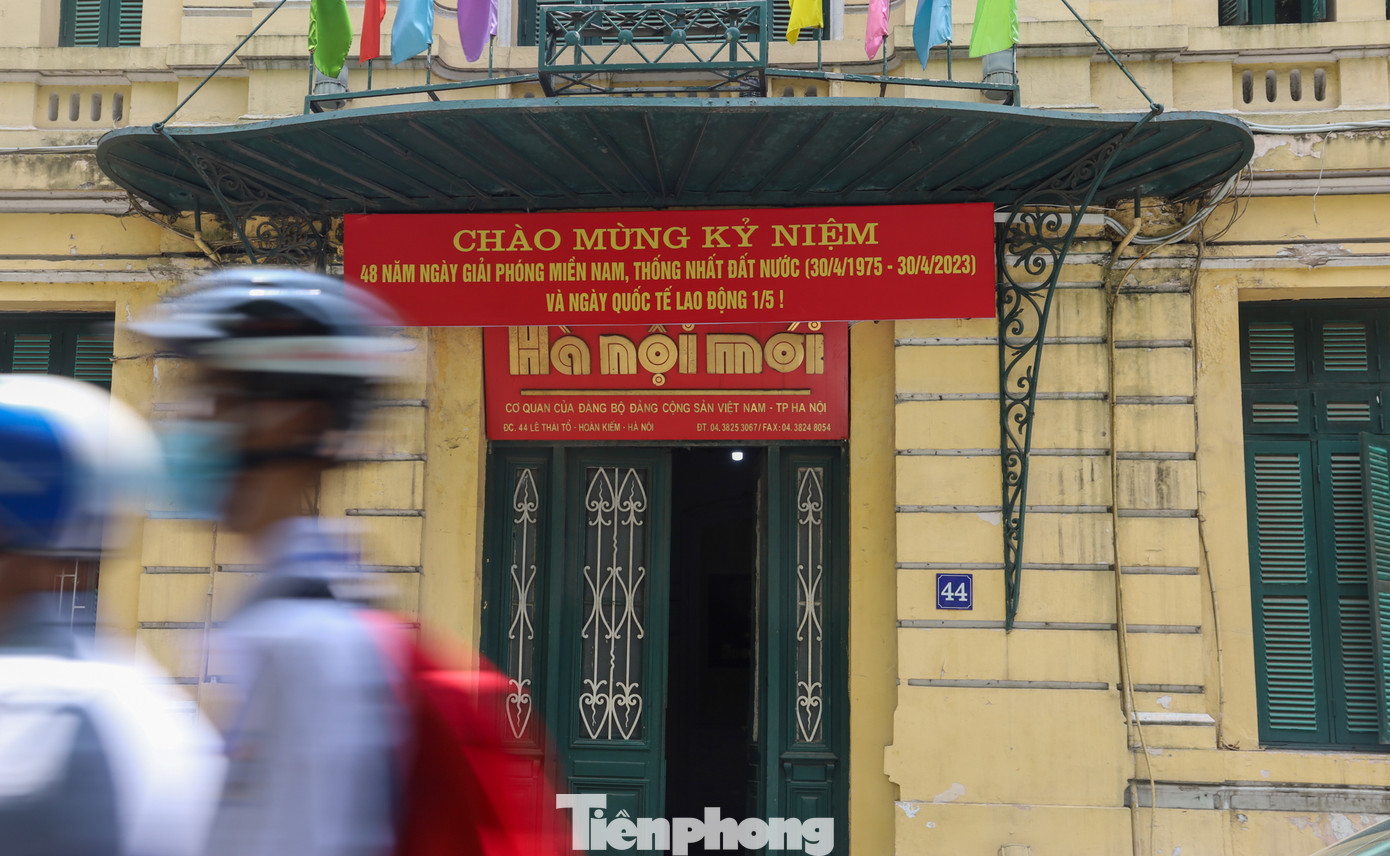 Trụ sở tòa soạn báo Hà Nội mới hiện nay vẫn còn lưu giữ nguyên được nét độc đáo của phong cách kiến trúc kiểu Pháp.