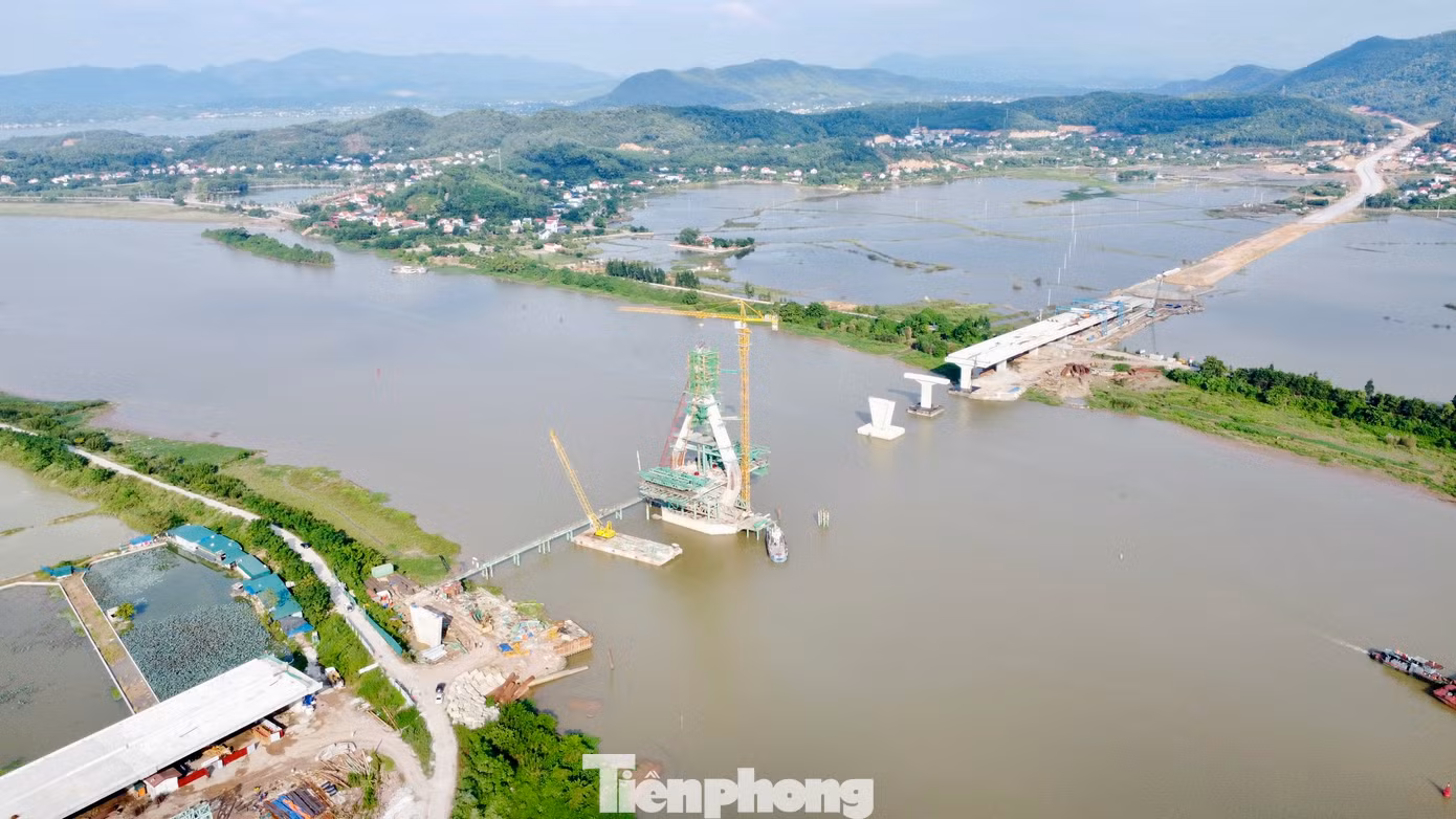 Dự kiến cầu Đồng Việt sẽ hợp long vào cuối tháng 8.2024 và hoàn thành, đưa vào khai thác cuối tháng 9.2024, vượt tiến độ 3 tháng theo cam kết với chủ đầu tư.