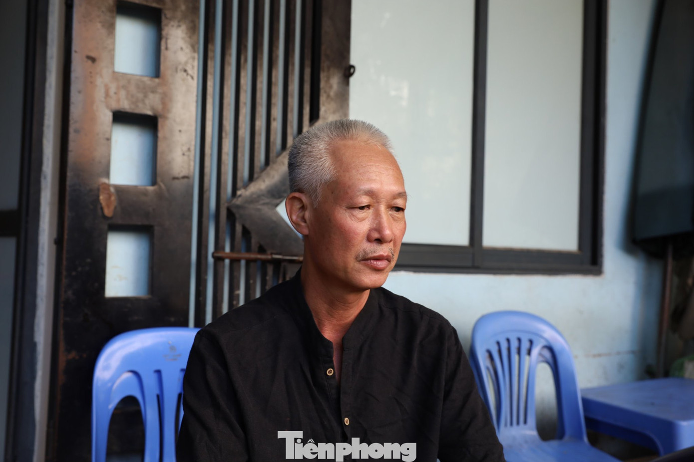 Ông Nguyễn Thanh Tòng, người dân sinh sống ngay cạnh bãi rác này chia sẻ: "Từ nhiều năm nay, một số người thiếu ý thức thường xuyên đổ trộm rác thải tại đây ảnh hưởng lớn tới môi trường và cuộc sống của người dân. Chúng tôi đã kiến nghị lên các cấp chính quyền nhiều lần, nhưng sự việc không được giải quyết triệt để".