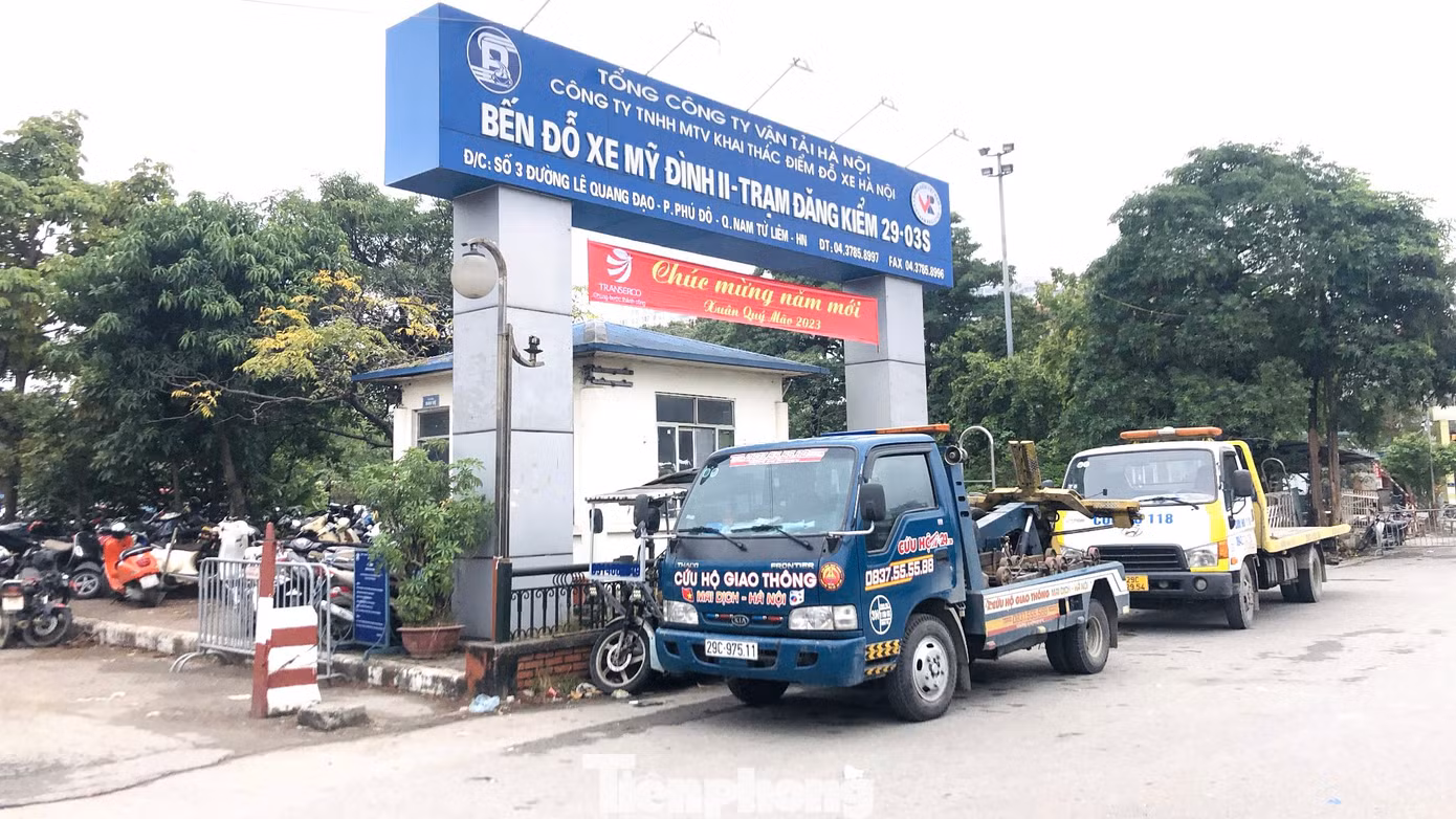 Trung tâm Đăng kiểm 2903S tiếp tục tạm dừng phục vụ trong ngày 12/1 và chưa có thông báo thời gian chính thức hoạt động trở lại.