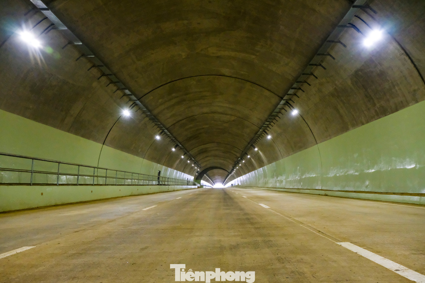 Hầm Thung Thi có chiều dài 680 m là phần thi công hầm dài nhất của đoạn cao tốc Mai Sơn - Quốc lộ 45. Đây được coi là một trong những hạng mục phức tạp, đòi hỏi yêu cầu kỹ thuật cao nhất của toàn tuyến cao tốc Mai Sơn - Quốc lộ 45 cũng đã cơ bản hoàn thành.