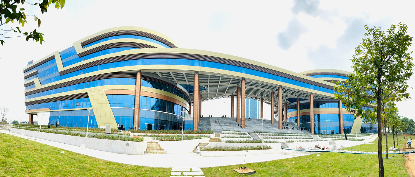 Dự kiến dịp này sẽ có hơn 40.000 lượt người tham gia trực tiếp các hoạt động của triển lãm. Trong đó có hơn 2.000 đại biểu là lãnh đạo các cơ quan Trung ương, địa phương; các tập đoàn, doanh nghiệp công nghệ lớn; các viện nghiên cứu, trường đại học và các tổ chức hỗ trợ đổi mới sáng tạo trong và ngoài nước.