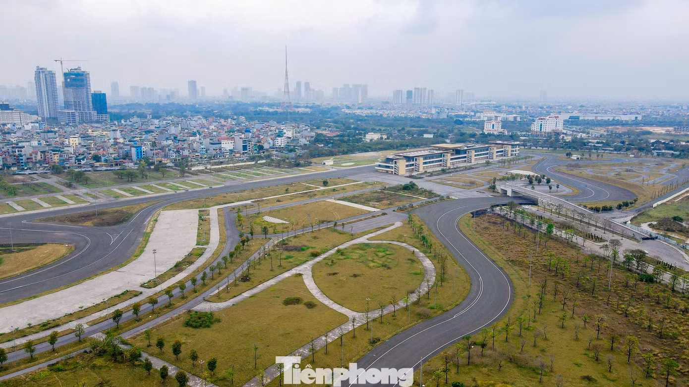 Sau khi được tạm bàn giao, Sở Văn hóa và Thể thao Hà Nội đã tổ chức nhiều sự kiện thể thao, văn hóa thành công như: Giải chạy Marathon ngay trước thềm SEA Games 31; Giải vô địch Matorkhana Việt Nam 2021; Giải vô địch Go Kart Việt Nam 2022; Tổ chức Festival sản xuất nông nghiệp và làng nghề Hà Nội... Sau khi được tạm bàn giao, Sở Văn hóa và Thể thao Hà Nội đã tổ chức nhiều sự kiện thể thao, văn hóa thành công như: Giải chạy Marathon ngay trước thềm SEA Games 31; Giải vô địch Matorkhana Việt Nam 2021; Giải vô địch Go Kart Việt Nam 2022; Tổ chức Festival sản xuất nông nghiệp và làng nghề Hà Nội...