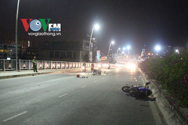 BẢN TIN ATGT: Va chạm với xe container, 2 bà cháu chết thảm ảnh 2