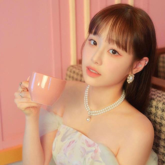 Sự kiện Chuu rời LOONA và BlockBerry Creative đến giờ vẫn còn ồn ào.