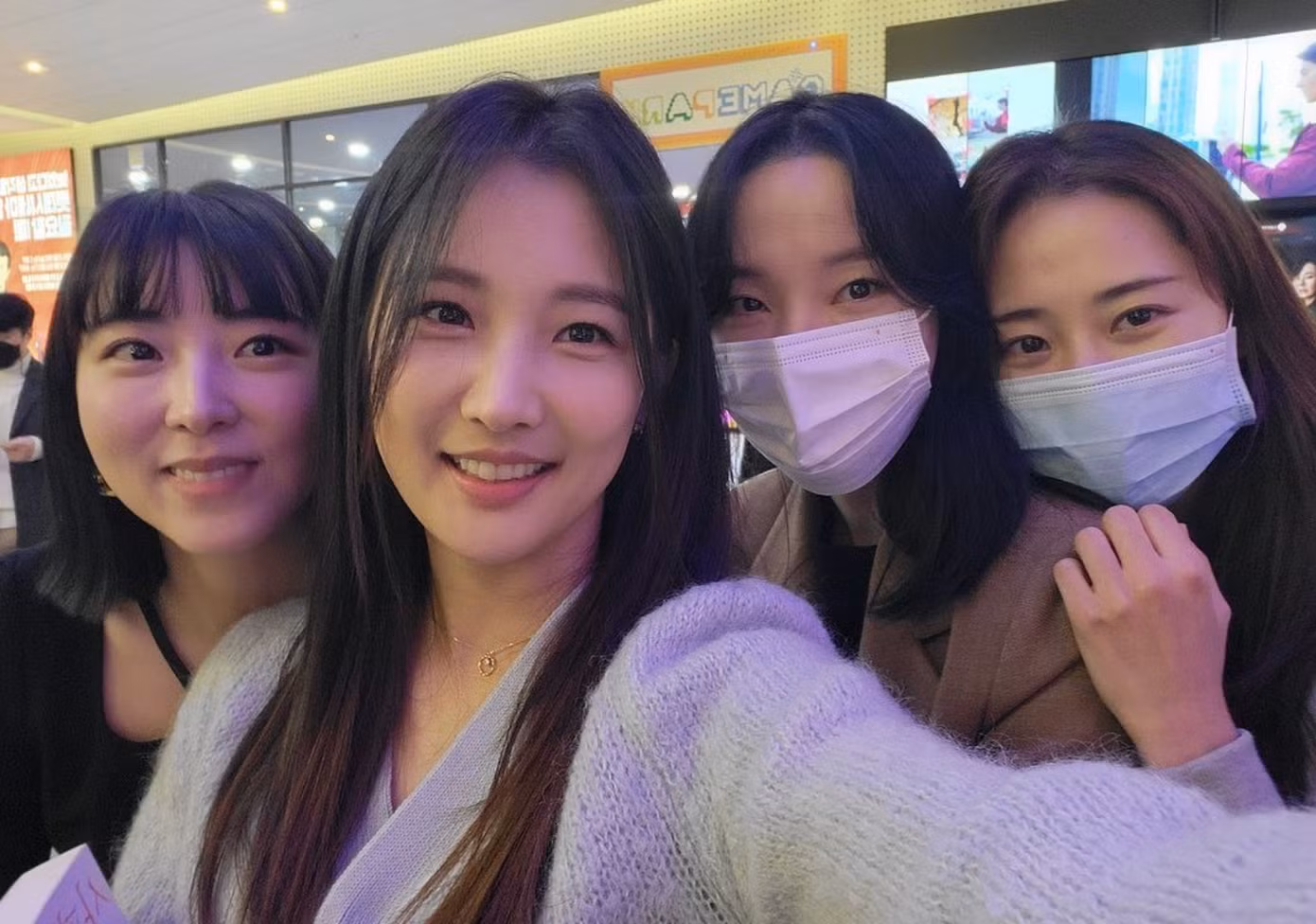 Các thành viên 4MINUTE đồng loạt "cắt đứt quan hệ" với Hyuna sau khi rời CUBE Entertainment.