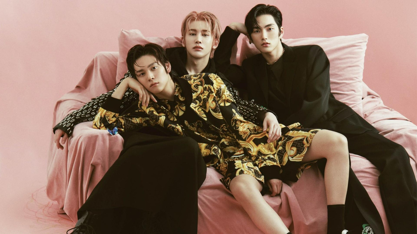 Shohei, Seunghan và Eunseok là 3 thành viên mới nhất của SMROOKIES và được Taeyong chia sẻ, hướng dẫn. Shohei, Seunghan và Eunseok là 3 thành viên mới nhất của SMROOKIES và được Taeyong chia sẻ, hướng dẫn.