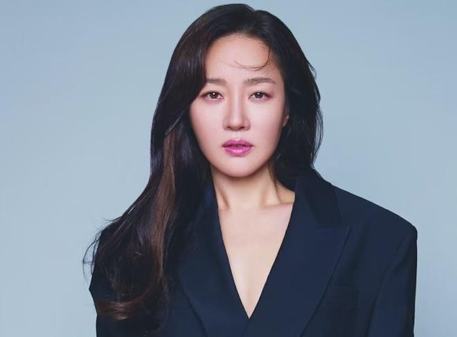 Minh tinh 'Hope' bất ngờ thông báo ly hôn, tiết lộ chồng cũ ...