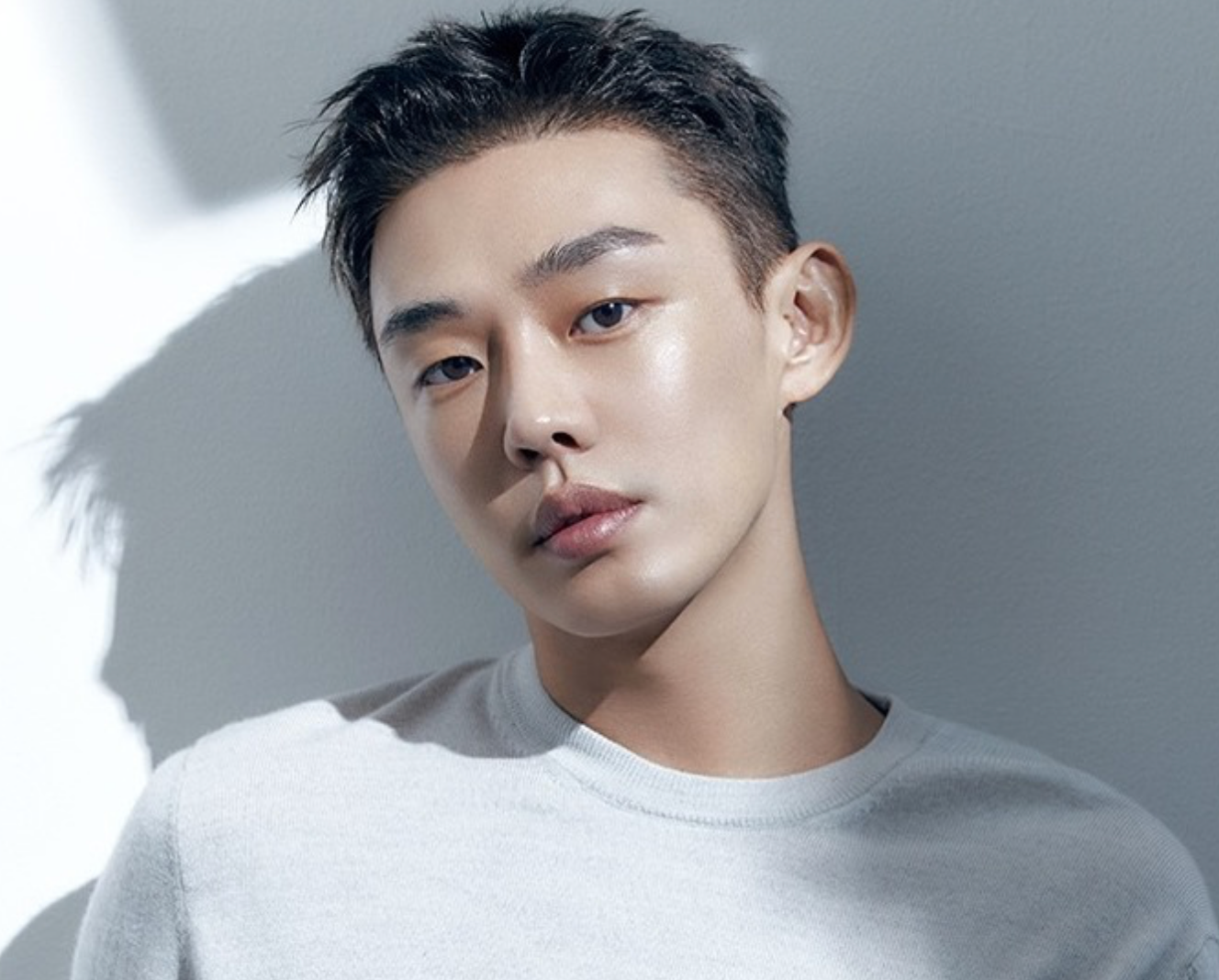 Công ty quản lý phủ nhận mạnh mẽ tin đồn Yoo Ah In là nguyên nhân gián tiếp gây nên sự hỗn loạn tại Itaewon.