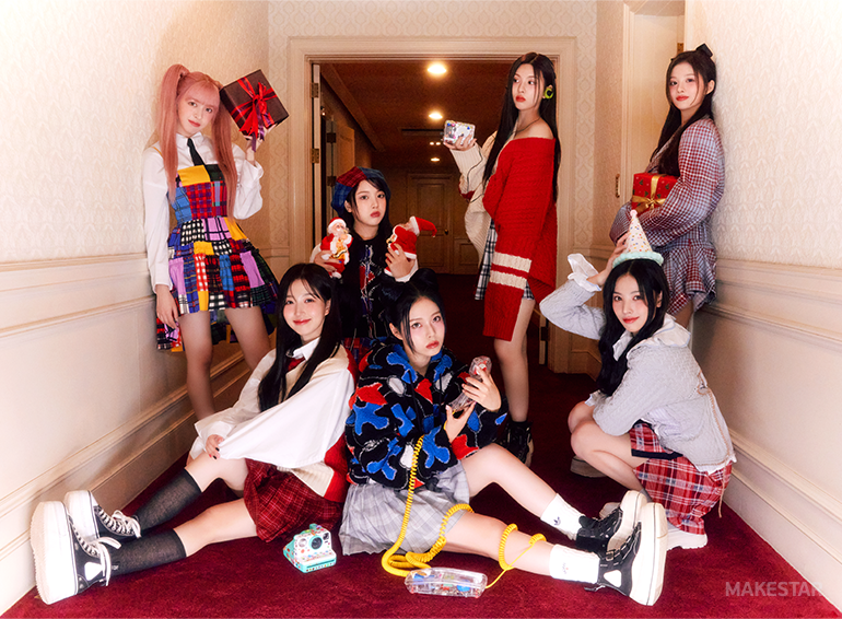 Phát hành ca khúc Giáng sinh "sương sương" nhưng NMIXX lại nhận được phản hồi tích cực đến bất ngờ.