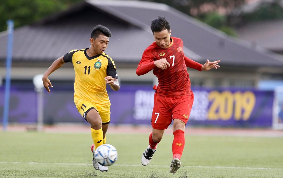 Đức Chinh 'nổ súng' tưng bừng, U22 Việt Nam dội mưa gôn vào lưới Brunei ảnh 21