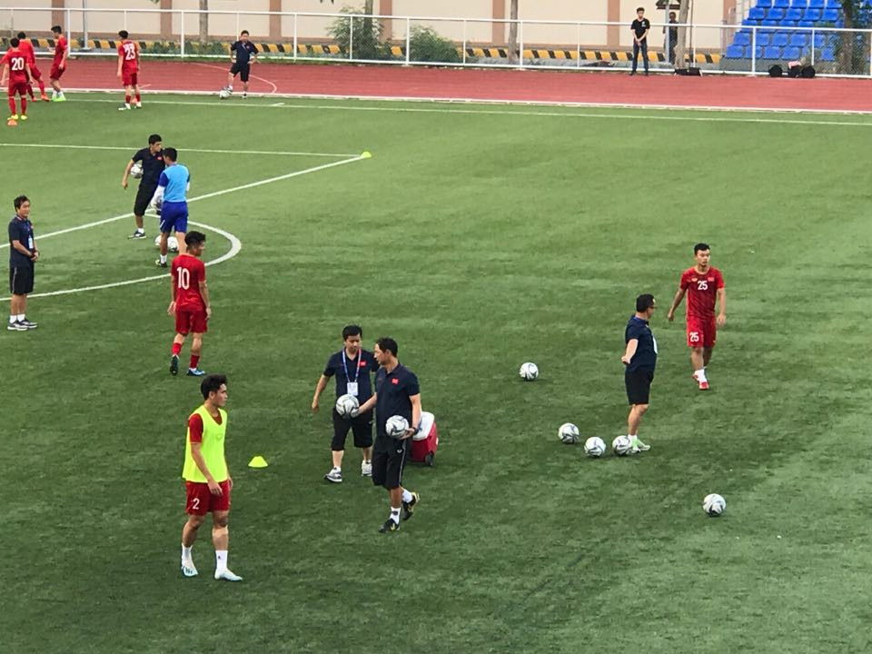 Đức Chinh 'nổ súng' tưng bừng, U22 Việt Nam dội mưa gôn vào lưới Brunei ảnh 14