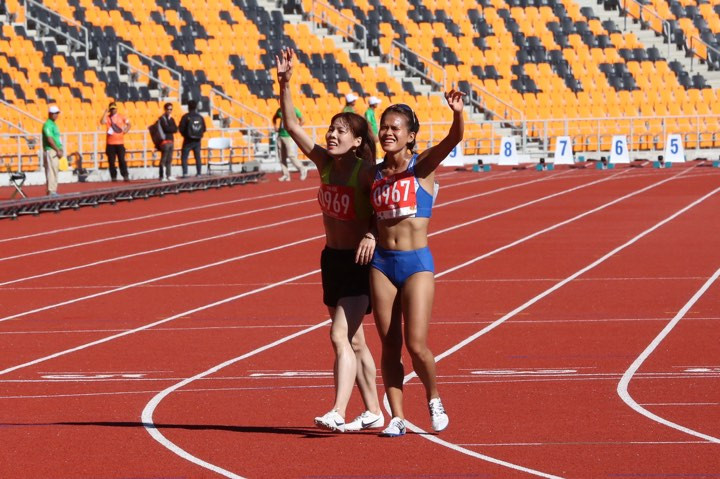 Bóng đá nữ đoạt HCV, Việt Nam trở lại vị trí thứ 2 bảng xếp hạng ảnh 23