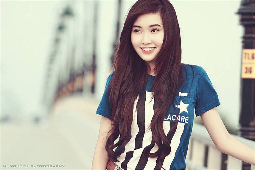 Đó là Thái Khánh Linh, sinh viên năm 2, khoa Kế toán - Tài chính Ngân hàng, trường ĐH công nghệ TP.HCM