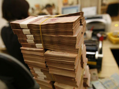 Dự kiến cuối tuần này và đầu tuần tới, thị trường sẽ đón thêm thông tin kết quả kinh doanh của các ngân hàng thương mại, tập trung khối niêm yết. Dự kiến cuối tuần này và đầu tuần tới, thị trường sẽ đón thêm thông tin kết quả kinh doanh của các ngân hàng thương mại, tập trung khối niêm yết