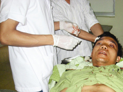 KLV Phan Thanh Long bị chấn thương nặng ở đầu, đang được cứu chữa