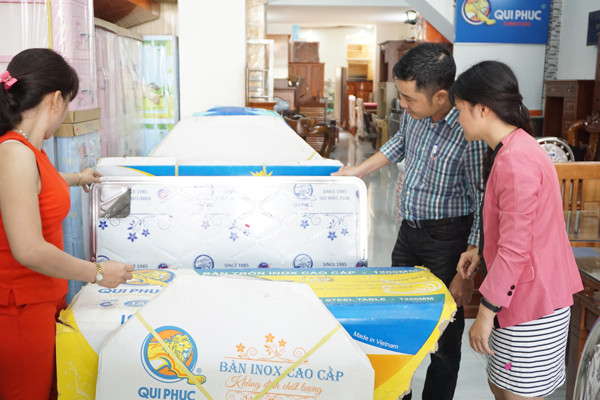 Qui Phúc cùng Hoa hậu Việt Nam 2018 sẻ chia giá trị đến cộng đồng ảnh 3