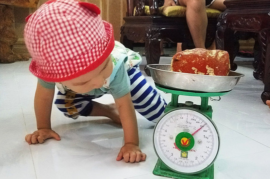 Hai viên đá thơm như nước hoa, 5 tỉ chưa bán ảnh 3