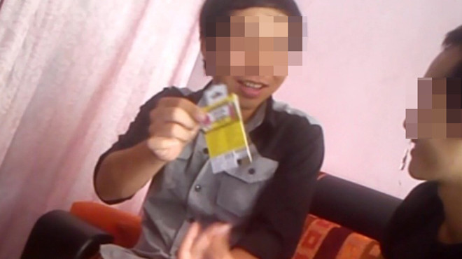 Một loại thuốc kích dục mới có xuất xứ từ Ấn Độ được một đầu nậu bỏ mối giới thiệu cho khách