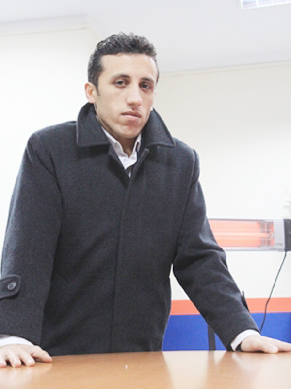 Aslan muốn làm ca sĩ chuyên nghiệp tại Việt Nam. Aslan muốn làm ca sĩ chuyên nghiệp tại Việt Nam