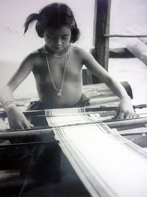 Thiếu nữ K’ho xưa. Thiếu nữ K’ho xưa