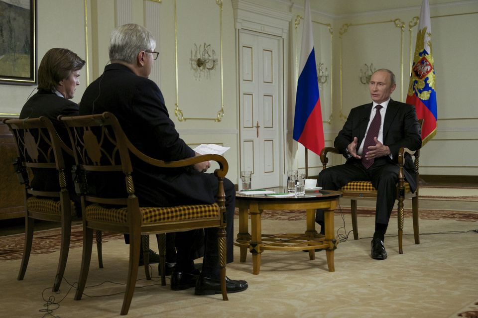 Tổng thống Nga Putin tại cuộc trả lời phỏng vấn Hãng tin AP và đài truyền hình First Channel hôm qua, 3/9 