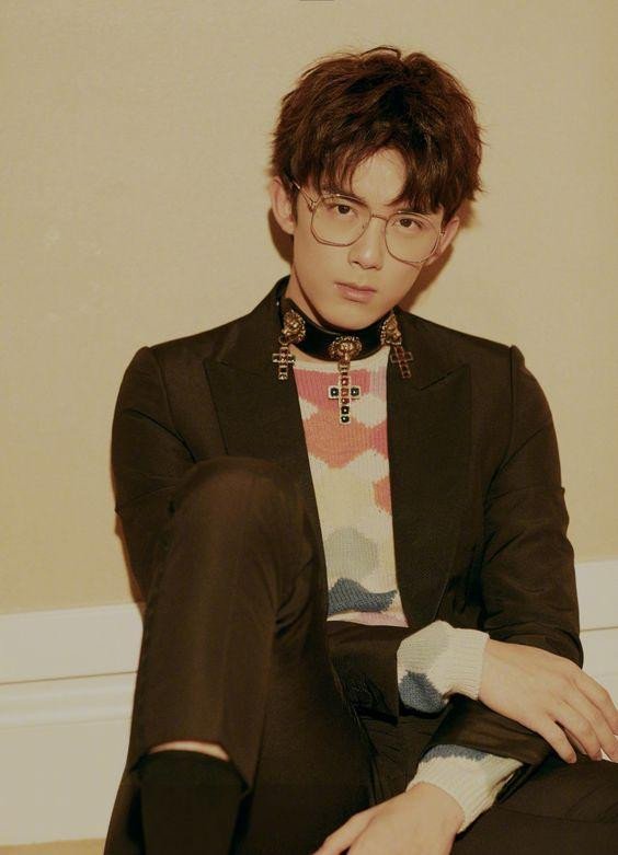 Có trong tay hàng trăm vai diễn.