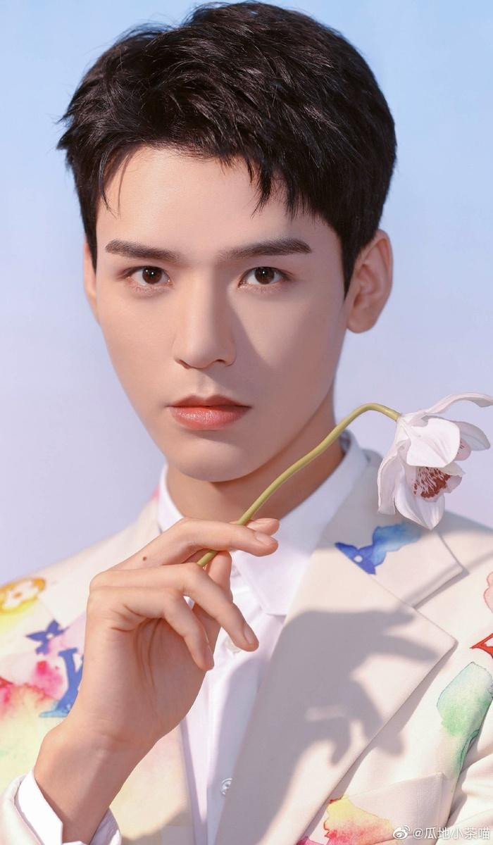 Với sự tham gia của hai cực phẩm nhan sắc liệu có cứu vớt được tác phẩm?