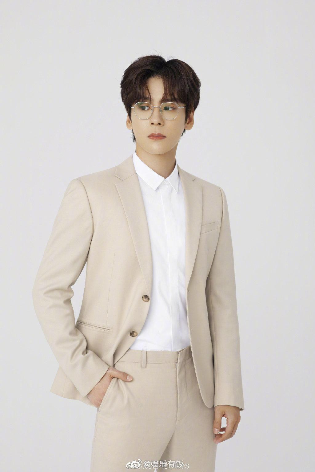 Ngụy Triết Minh đã từng kết hôn