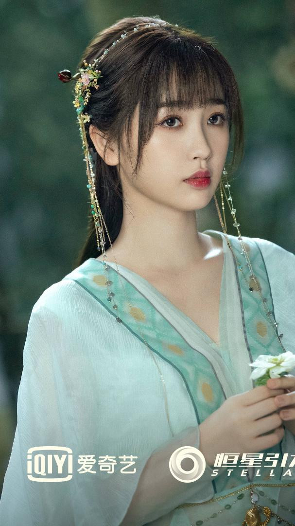 "Hoa Lan Nhỏ" Ngu Thư Hân đáng yêu. "Hoa Lan Nhỏ" Ngu Thư Hân đáng yêu.