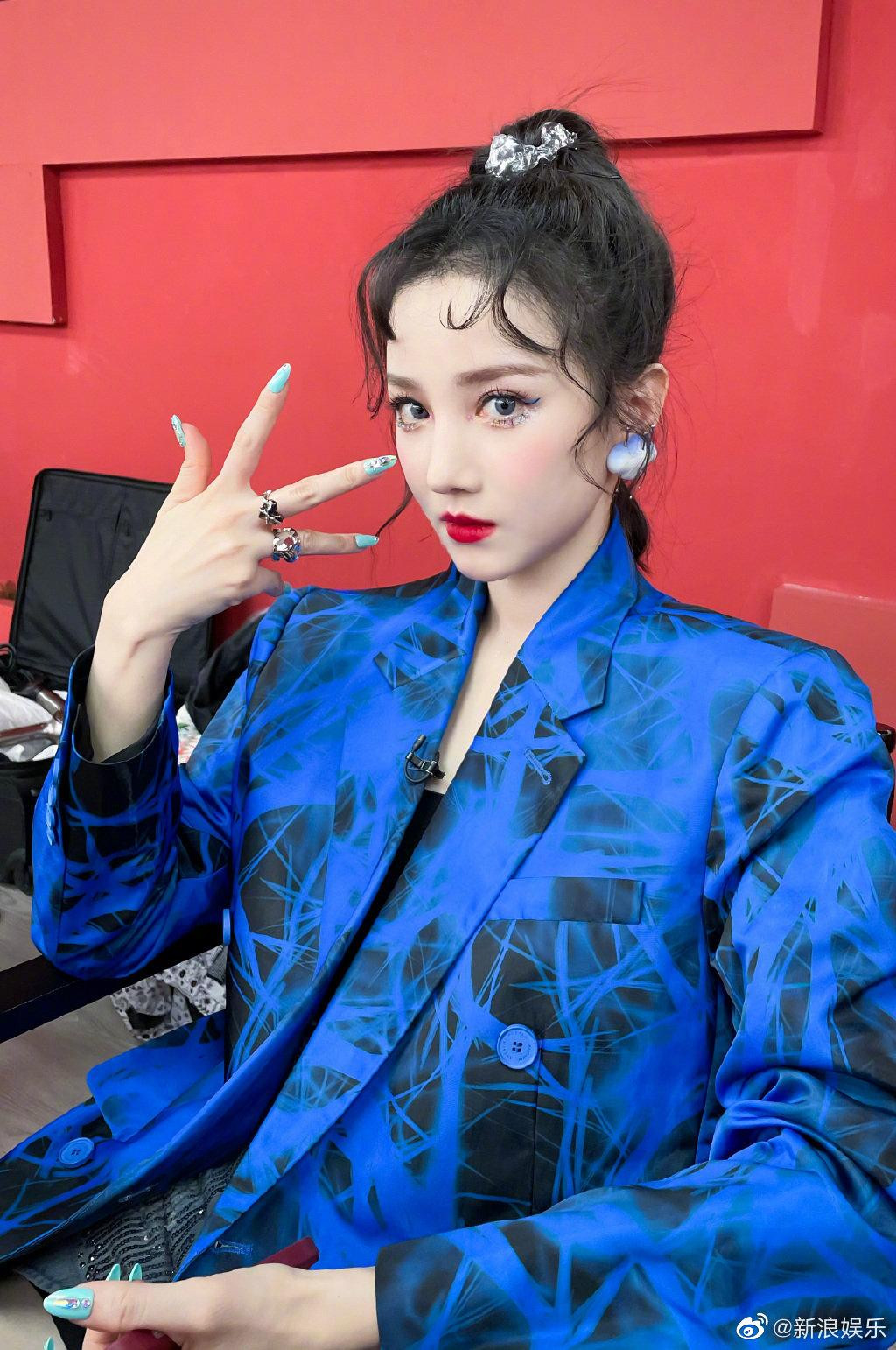 Trần Tiểu Vân. Trần Tiểu Vân.