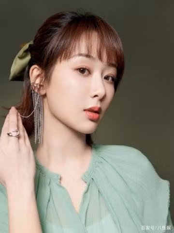 Fan Dương Tử phản đối cô tham gia bộ phim này.