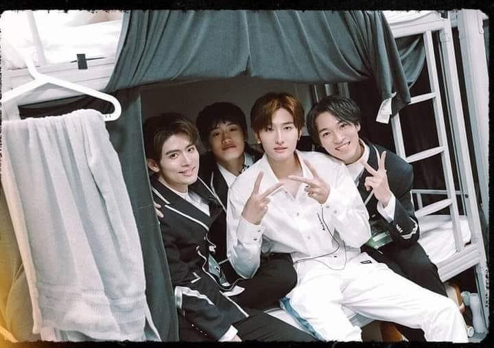 Tình cảm của phòng 405 thật sự rất tốt.