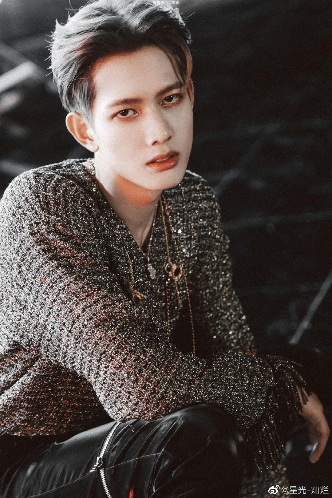 Bởi Tỉnh Lung luôn xem Cam Vọng Tinh như em trai.