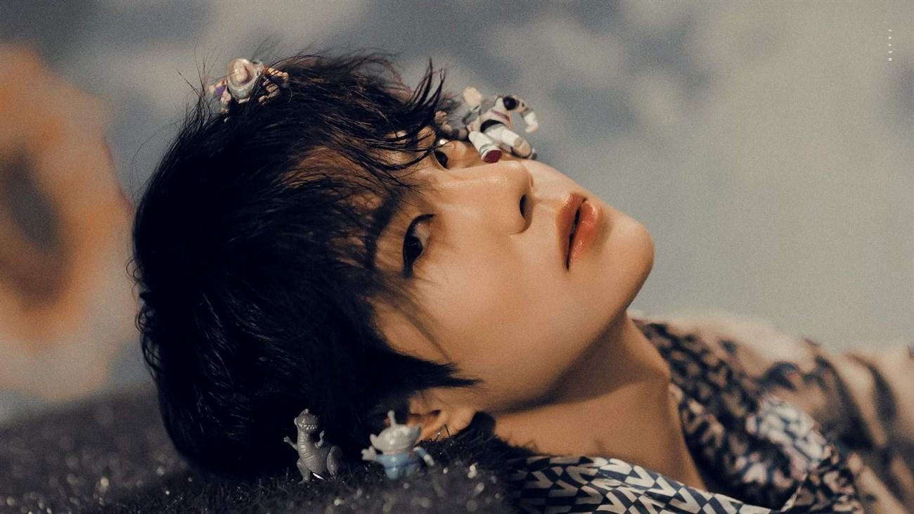 Đối với người nổi tiếng, việc yêu đương dường như là một điều tối kỵ. Đối với người nổi tiếng, việc yêu đương dường như là một điều tối kỵ.