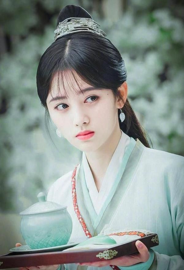 Tạo hình Vân Tịch Truyện. Tạo hình Vân Tịch Truyện.