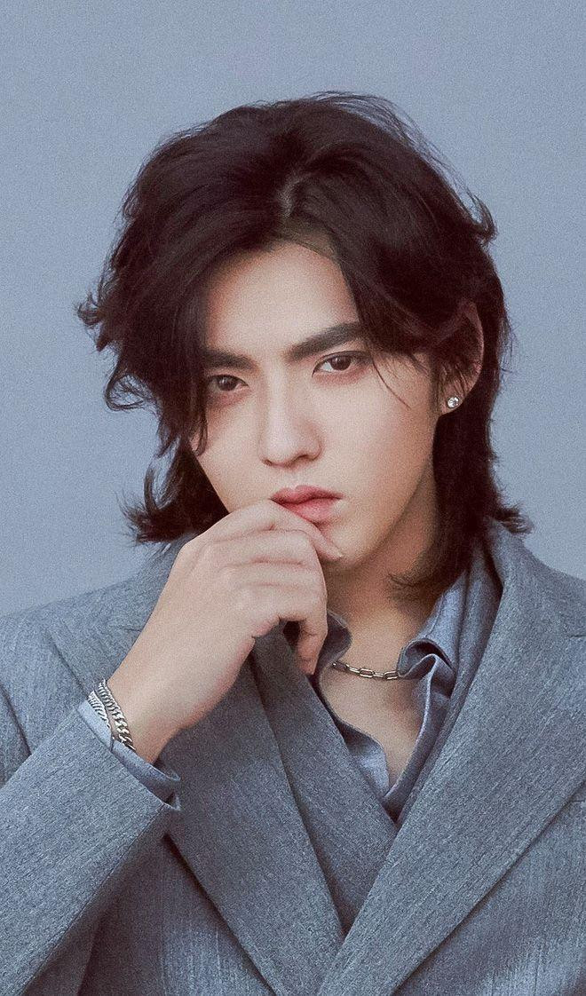 Ngô Diệc Phàm muốn &quot;bỏ tù&quot; bạn gái cũ?