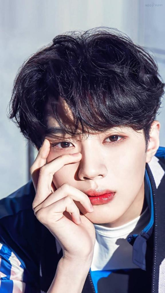 Lại Quán Lâm là cái tên quen mặt với khán giả.