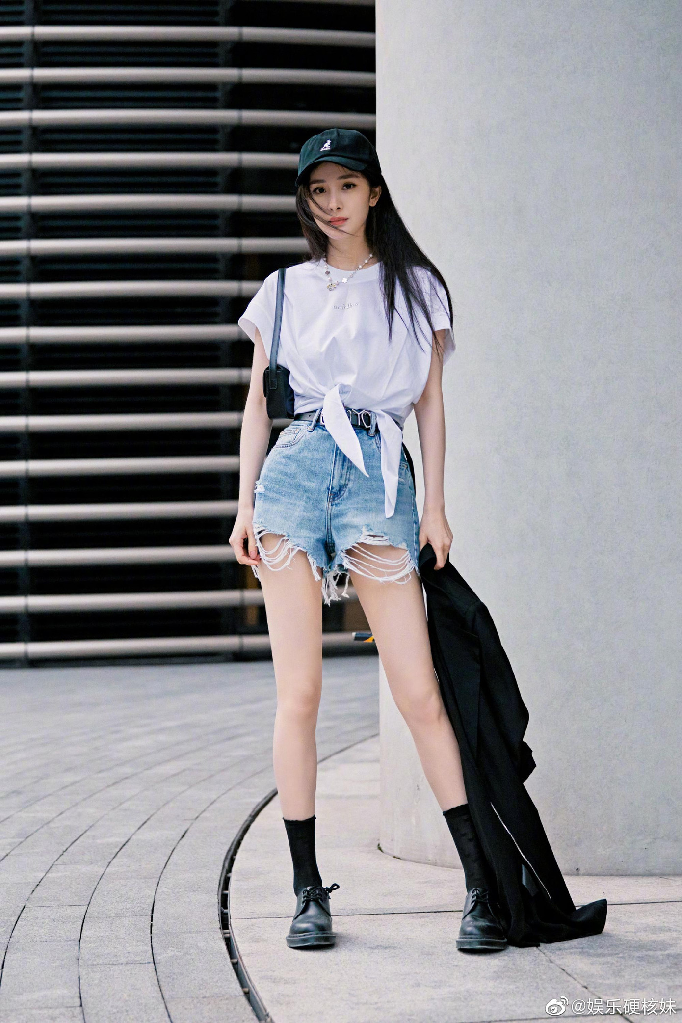 Dương Mịch dù đã 34 tuổi vẫn khiến khán giả ngưỡng mộ với ngoại hình như thiếu nữ đôi mươi ảnh 8